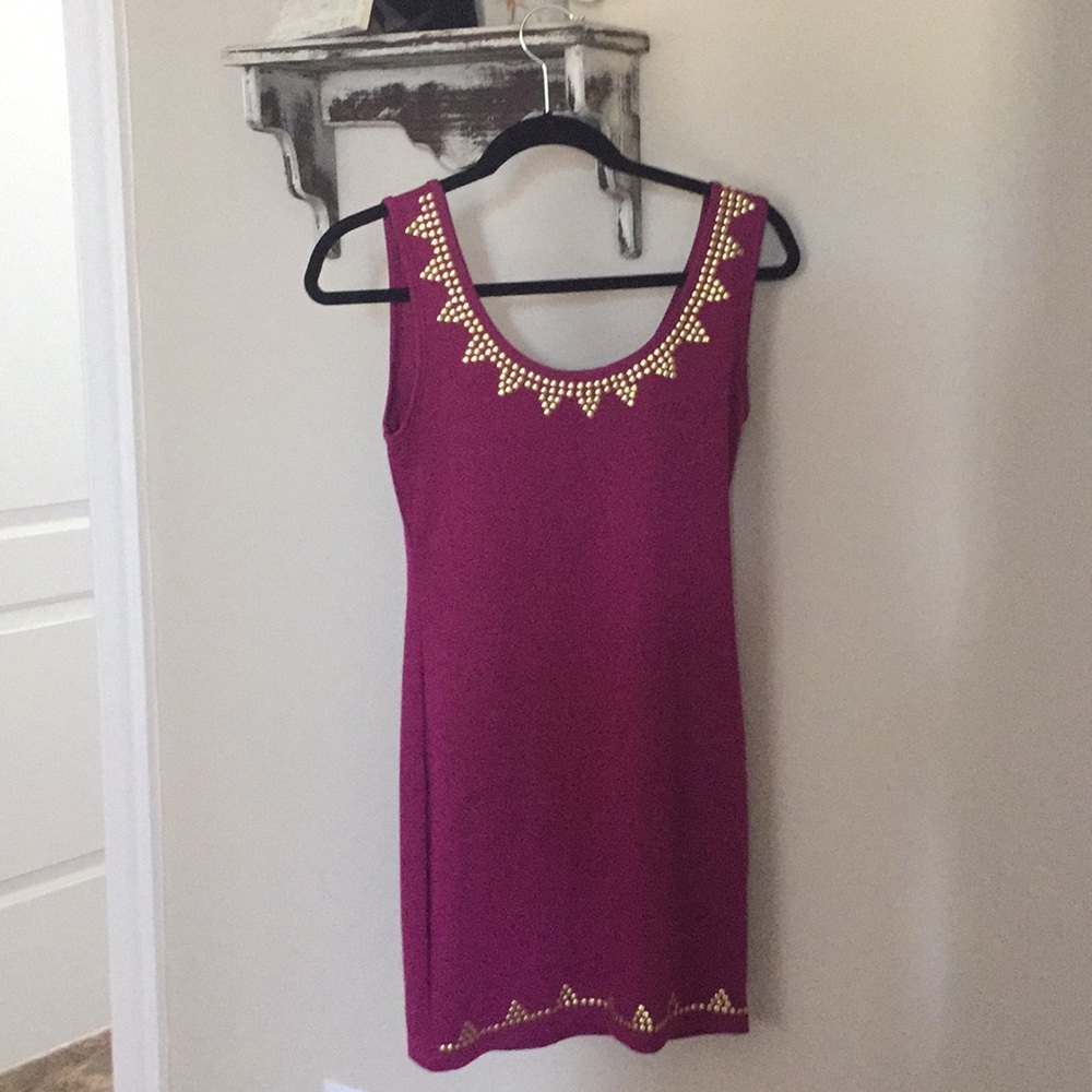 Purple form fitting summer cocktail dress